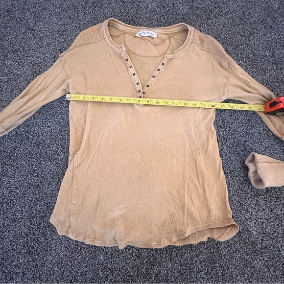 We The Free Mustard Thermal Top Medium Button Neck Long Sleeve Waffle Knit Boho - Picture 11 of 11